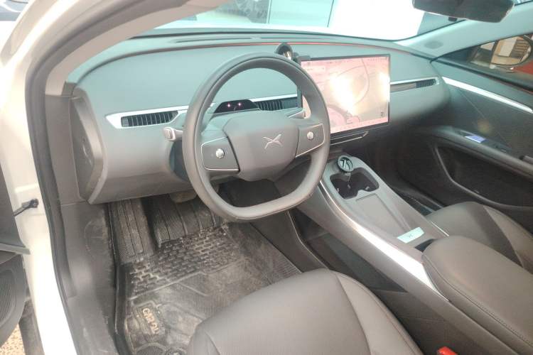 Used XPeng MONA M03 2024 620 with Ultra-Long Range