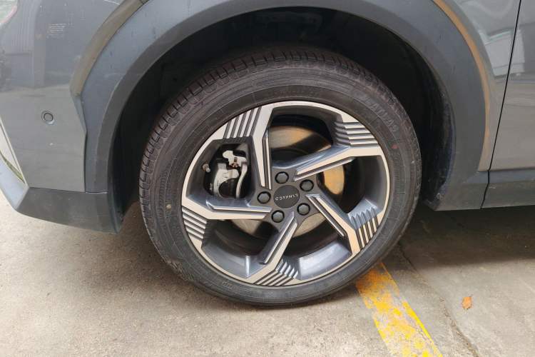 Used Lynk & Co 06 2025 Renew 1.5T Halo Left Front Wheel Hub