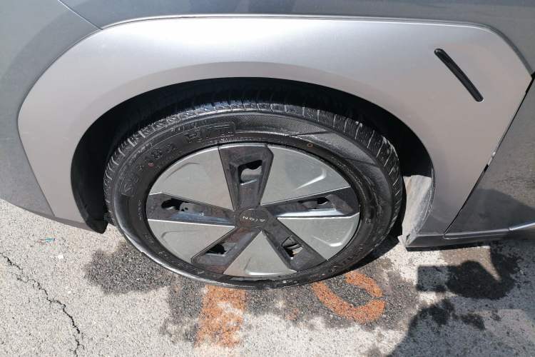 Used AION Y 2023 Younger Left Front Wheel Hub