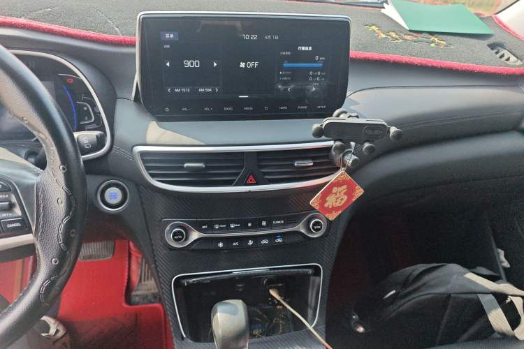 Used Hyundai Tucson 2019 280TGDi Dual-Clutch Two-Wheel Drive Fashion Edition China VI Standard Audio And AC Panel