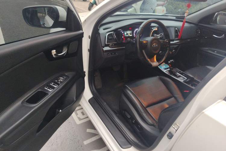 Used Kia K4 2014 1.8L Automatic DLX
