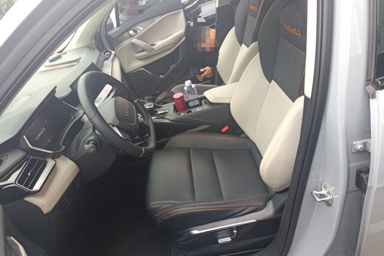 Used Lynk & Co 06 EM-P 2022 PHEV 84 km Range Pro Version
