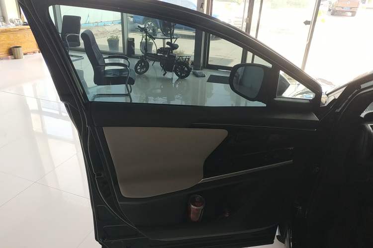 Used Toyota FAW bZ4X 2022 Two-Wheel Drive Long-Range PRO Version
