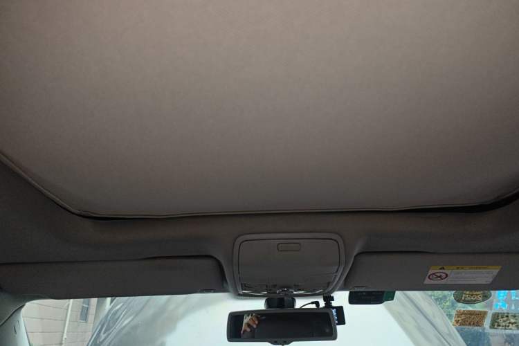 Used Volkswagen Tiguan 2015 2.0 TSI Automatic All-Wheel Drive Luxury Edition
