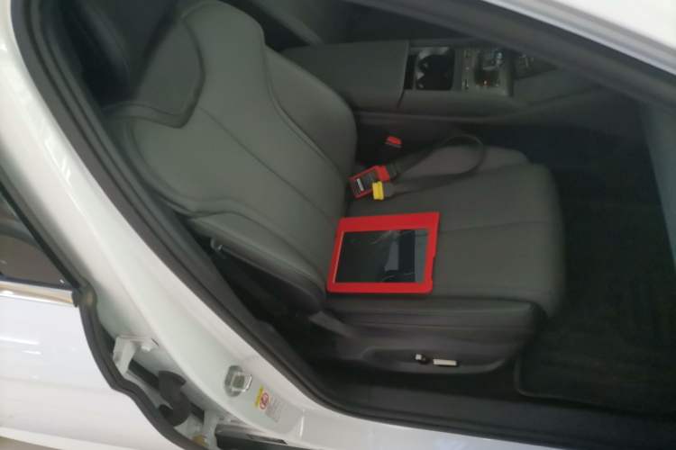 Used BYD Qin L 2025 DM-i Smart Drive 120KM Superior Model