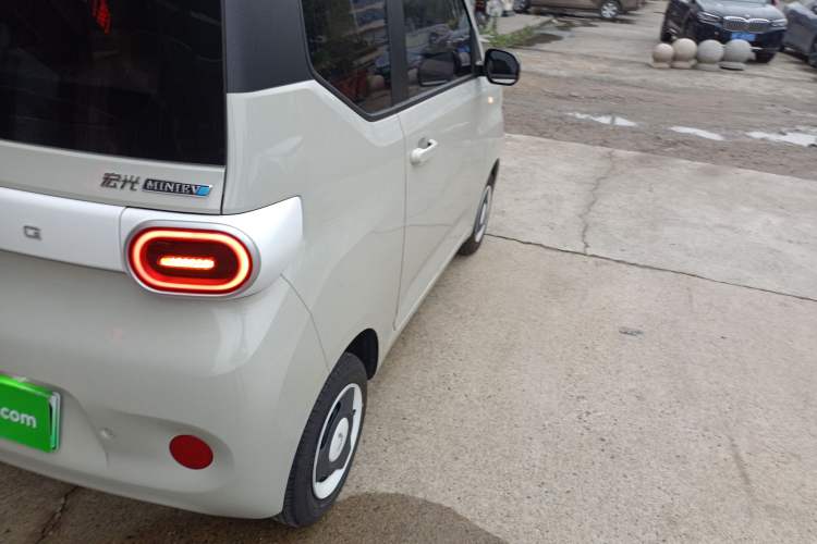 Used Wuling Hongguang MINIEV 2024 3rd Generation 215km Youth Edition