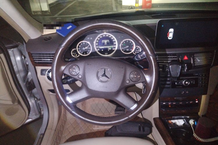 Used Mercedes-Benz E-Class 2013 E 260 L CGI Elegant Model Steering Wheel