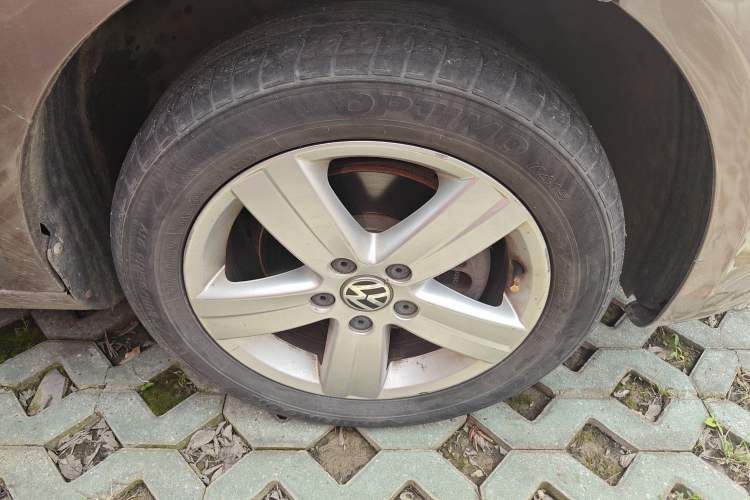 Used Volkswagen Touran 2015 1.4T Manual Comfort Edition 5-Seater
