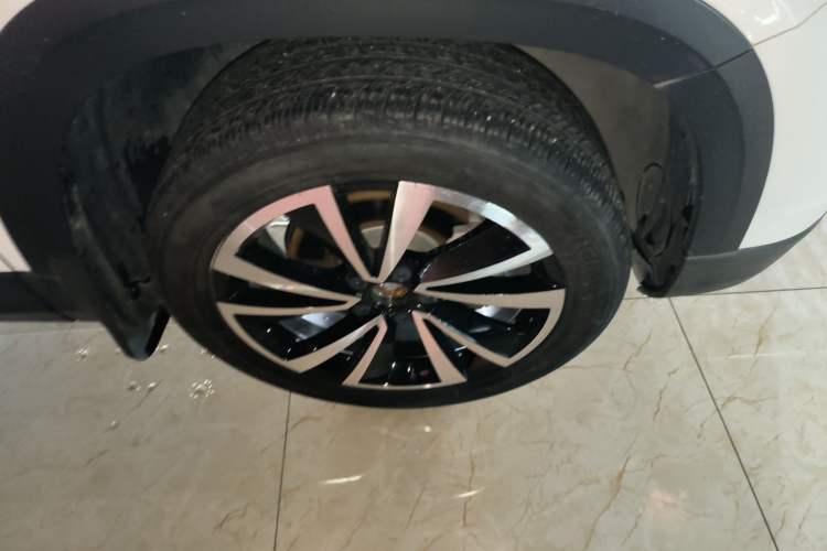 Used Volkswagen Tharu 2021 280TSI Two-Wheel-Drive Luxury Plus Edition