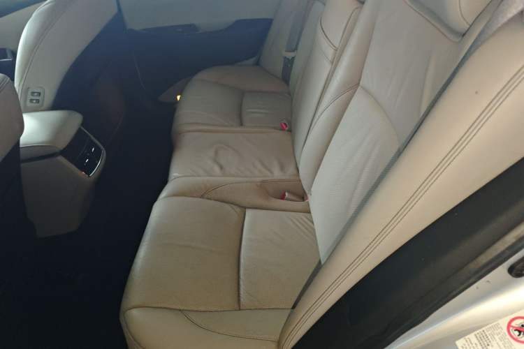 Used Lexus ES 2010 350 Prestige Edition