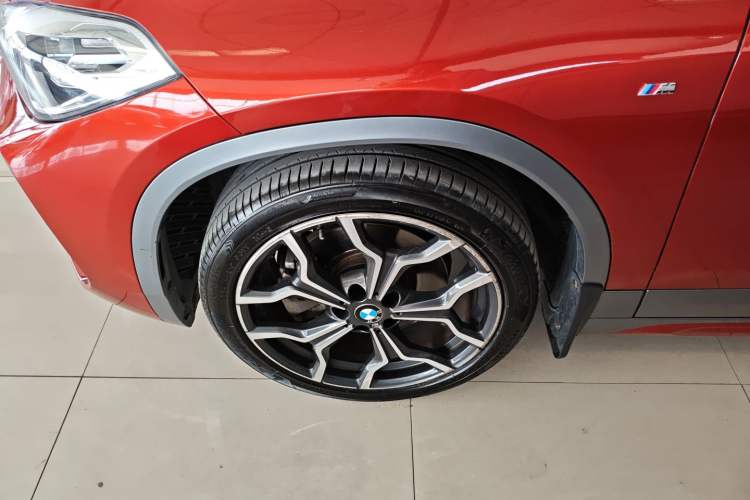 Used BMW X2 2019 sDrive25i Luxury Model with M Off-Road Package China VI Emission Standard
