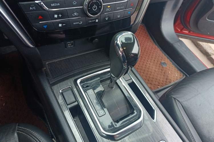 Used Venucia T90 2017 2.0L CVT Smart Edition