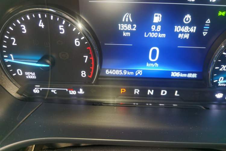 Used Ford Escape 2020 EcoBoost 245 Four-Wheel Drive Titanium Edition Odometer Close Up