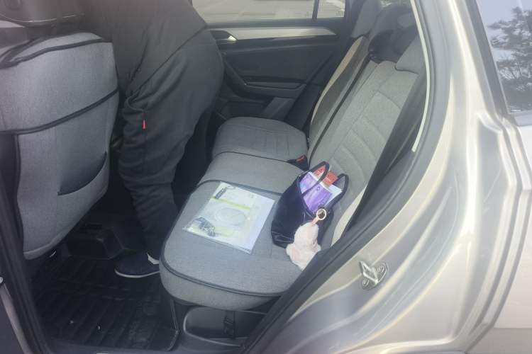 Used Volkswagen Tayron 2019 330TSI Two-Wheel Drive Luxury Model China VI Standard Left Rear Seat