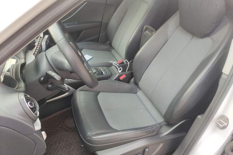 Used Audi Q2L 2018 35 TFSI Fashion Elegant Version China V