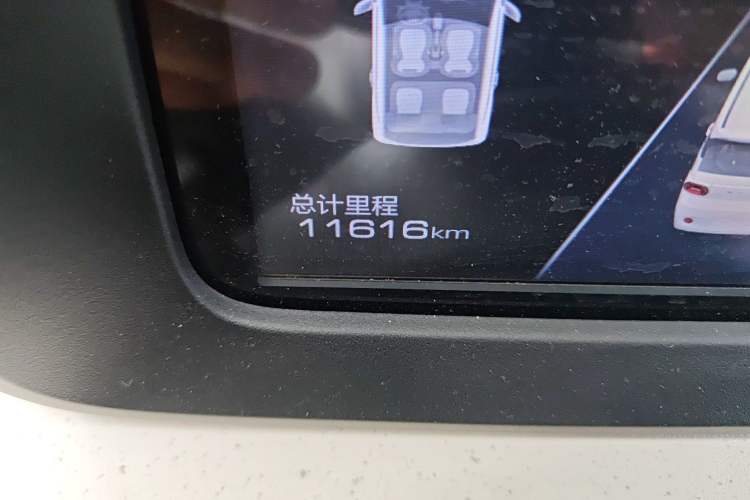 Used Wuling Hongguang MINIEV 2024 3rd Generation 215km Advanced Version Odometer Close Up