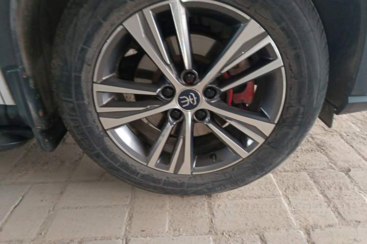 Used BYD Song Pro 2019 1.5T Automatic Elite Edition
