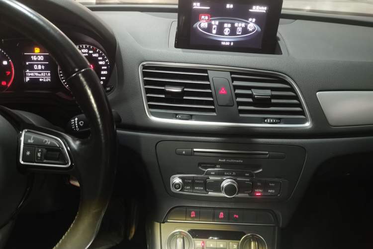 Used Audi Q3 2016 30 TFSI Fashion Model