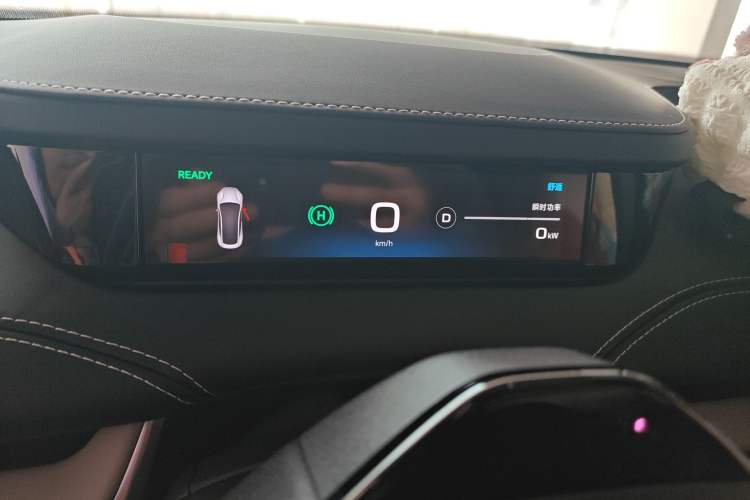 Used Xiaomi Auto SU7 2024 Rear-Drive Ultra-Long Range Advanced Pro-Level Intelligent Driving Version