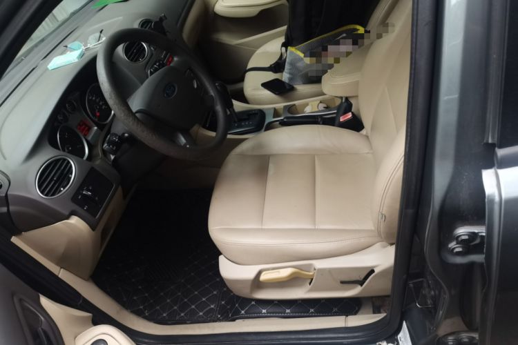 Used Ford Focus 2009 Sedan 1.8L Automatic Fashion Edition