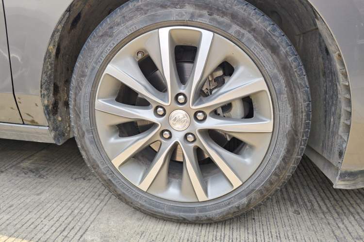 Used Buick GL6 2019 18T 6-Seater Connected Luxury Version China VI Standard