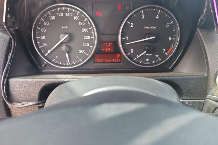 Used BMW X1 2014 sDrive18i Leading Model
