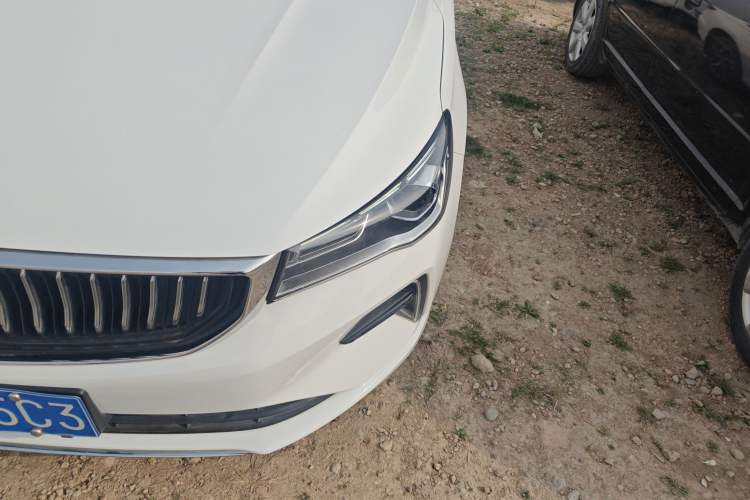 Used Geely Auto Emgrand 2022 4th Generation 1.5L Manual Luxury Model Left Front Headlight