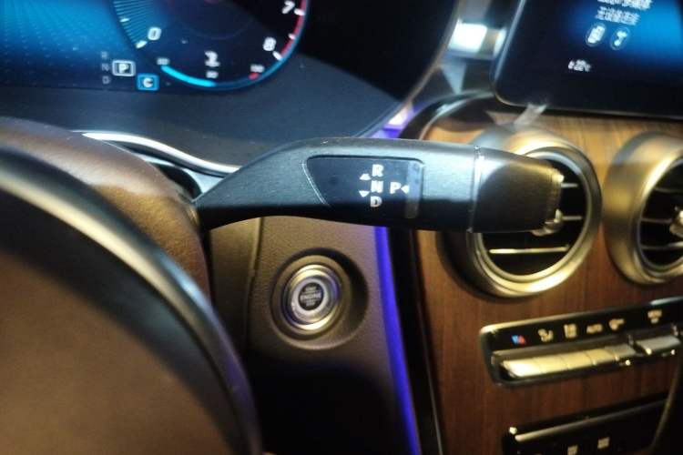 Used Mercedes-Benz GLC 2021 GLC 300 L 4MATIC Dynamic Model
