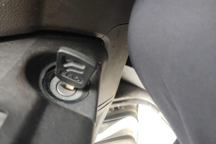 Used Wuling Zhiguang V 2017 1.2L Base Version LMH
