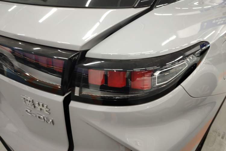 Used EXEED Stellar C-DM 2024 1.5T Long-Range Pro