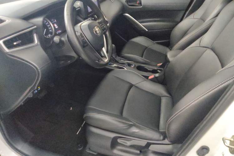 Used Toyota FRONTLANDER 2022 2.0L CVT Leading Edition Left Front Seat