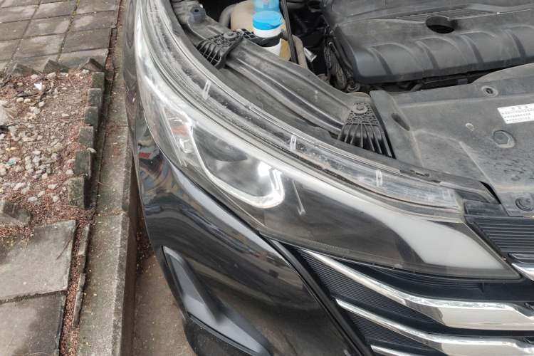 Used GAC Trumpchi M6 2019 270T Automatic Luxury Edition (6-seater) - China V Standard
