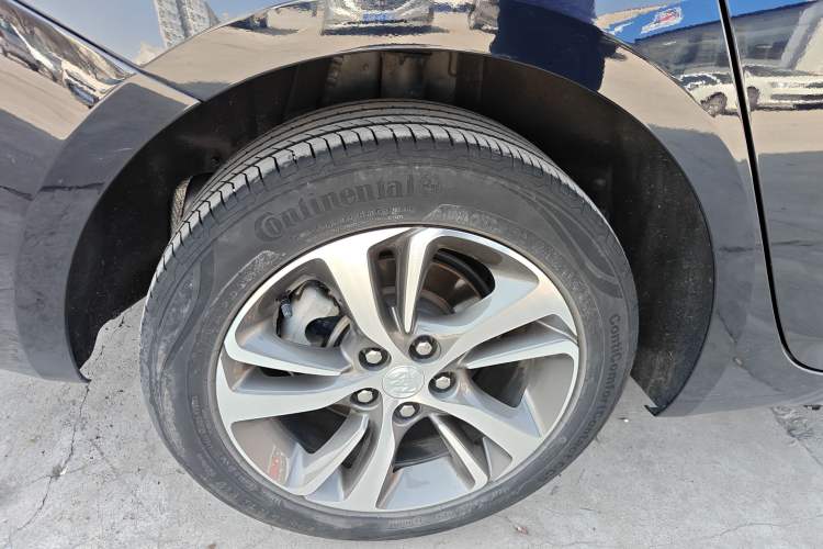Used Buick Verano 2020 20T CVT Leading Edition Right Rear Wheel Hub