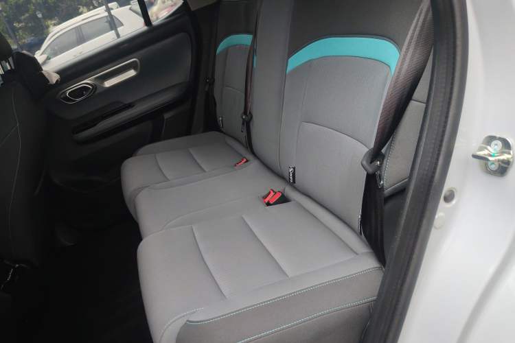 Used AION Y 2023 Plus 510 Enjoy Edition Left Rear Seat