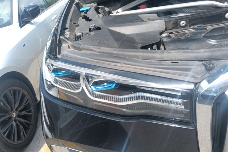 Used BMW X7 2020 xDrive40i Luxury M Sport Package
