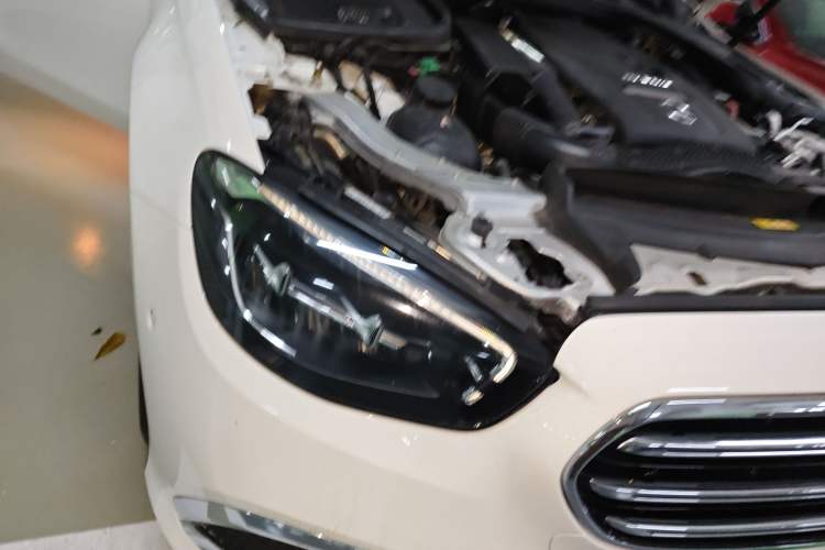 Used Mercedes-Benz E-Class New Energy 2022 E 350 e L Plug-in Hybrid Sedan