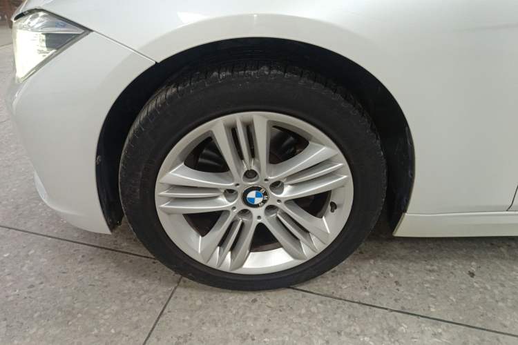 Used BMW 3 Series 2016 320Li Fashion Model
