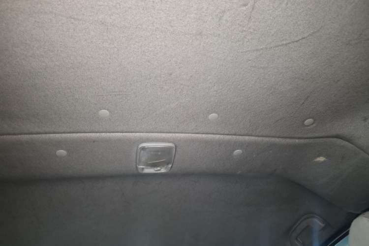 Used Nissan NV200 2016 Revised Version 1.6L CVT Luxury Edition Headliner