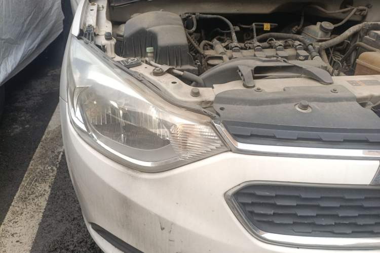 Used Chevrolet Sail 2015 Sail 3 1.5L Manual with Ideal Sunroof Edition