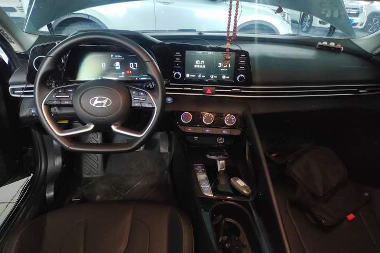 Used Hyundai Elantra 2023 1.5L CVT GLX Elite Edition