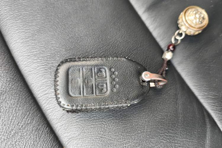 Used Honda Elysion 2016 2.4L Supreme Edition
