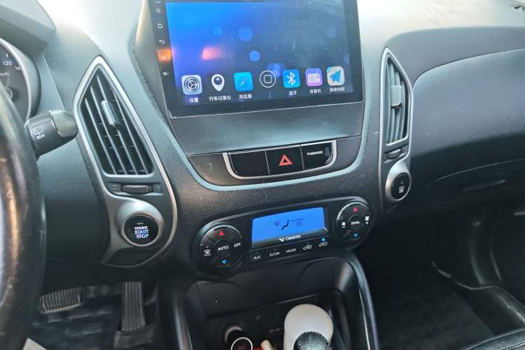 Used Hyundai ix35 2012 2.0L Automatic Two-Wheel Drive Elite Edition GLS
