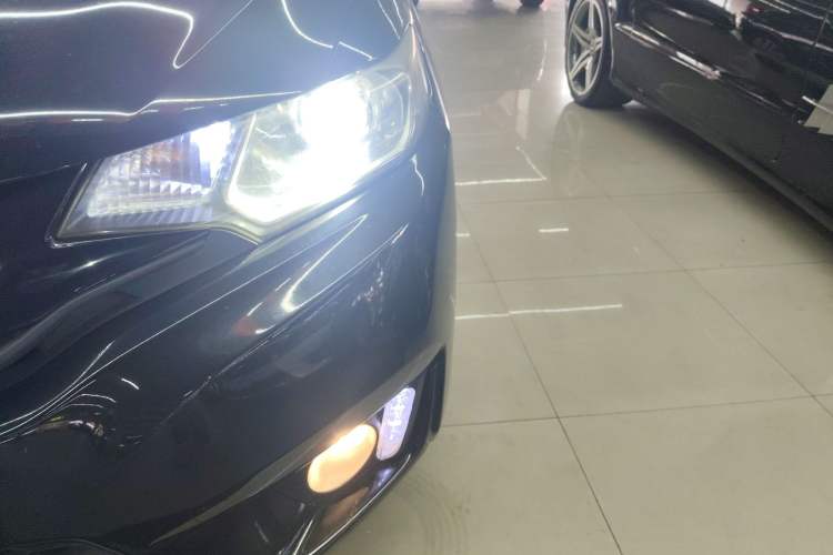 Used Honda Fit 2014 1.5L SE CVT Fashion Model