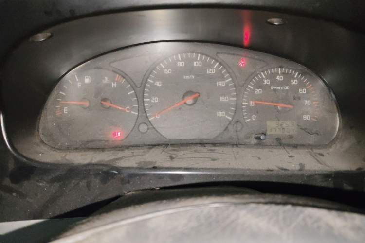 Used Jinbei Hiace 2011 2.0L Fifth-Generation Kuaiyunwang Comfort Type K 4G20B Instrument Cluster