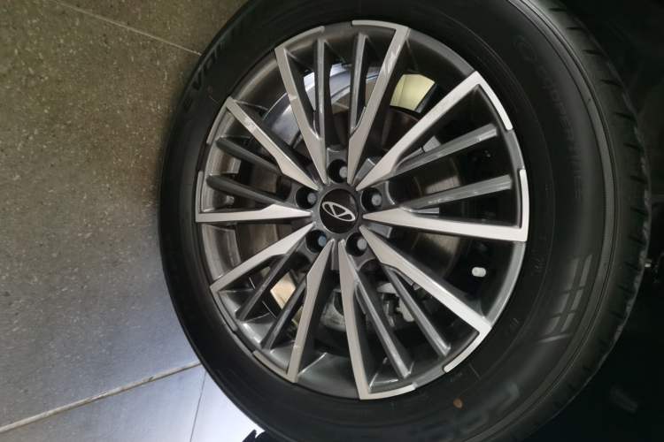 Used Chery Tiggo 8 PRO 2024 Champion Edition 290T Two-Wheel Drive Shining Version 7 Seats
