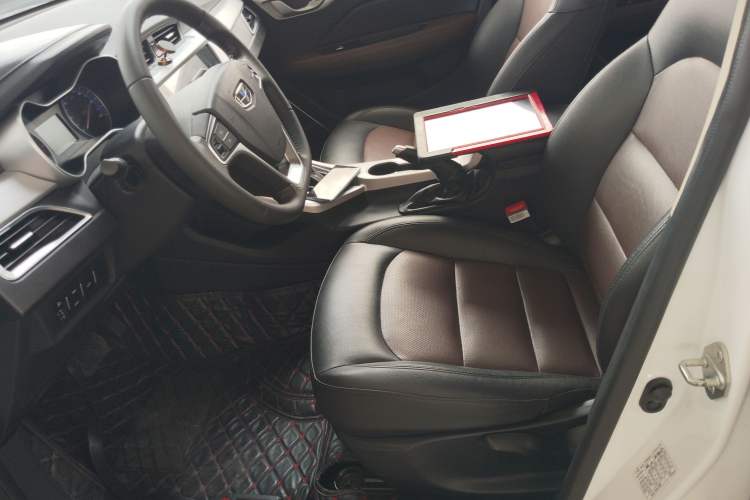 Used Geely Auto Vision 2018 1.5L Automatic Happiness Edition Left Front Seat