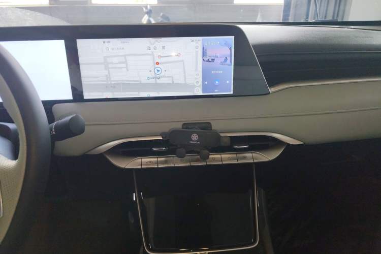 Used Venucia V DD-i 2023 110 km iE Version