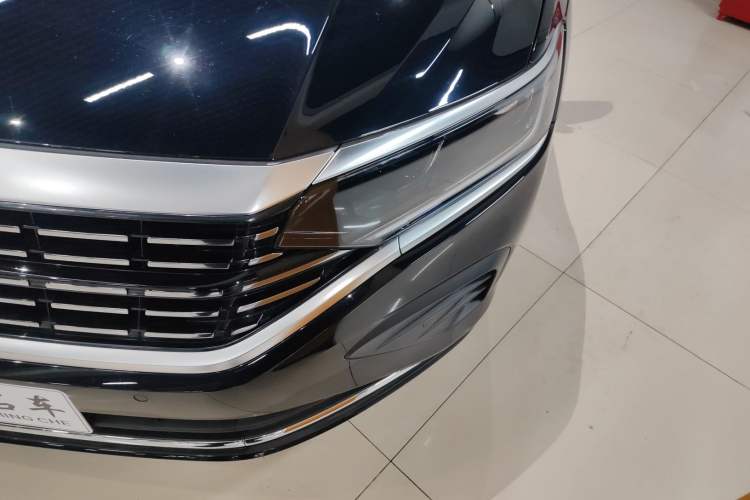 Used Volkswagen Passat 2025 Premium Version 380TSI Dragon Edition
