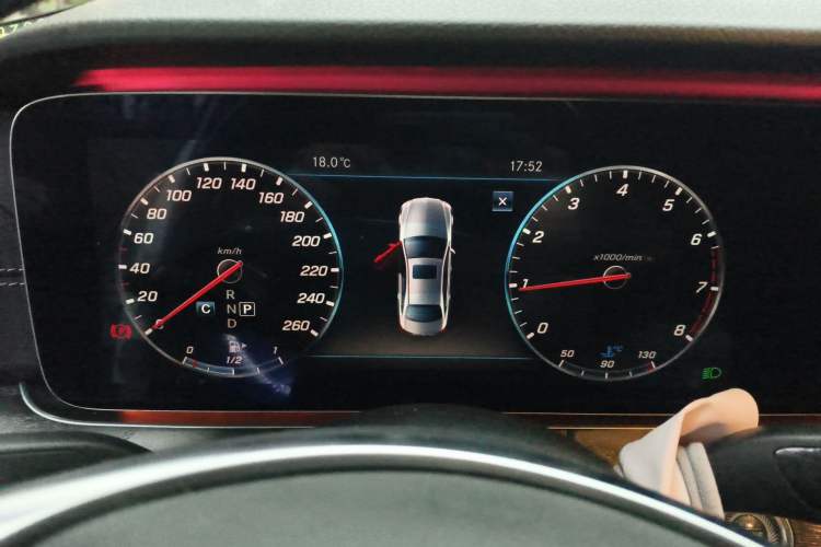 Used Mercedes-Benz E-Class 2016 E 200 L Sport Edition