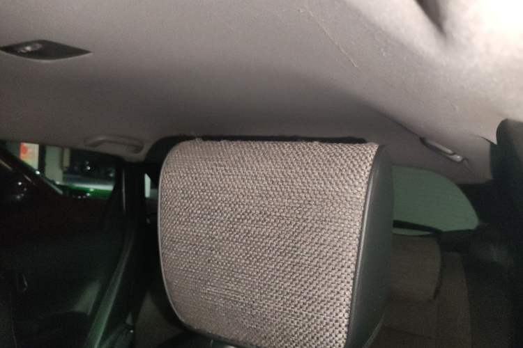 Used Honda Fit 2023 1.5L CVT Trend Edition Headliner